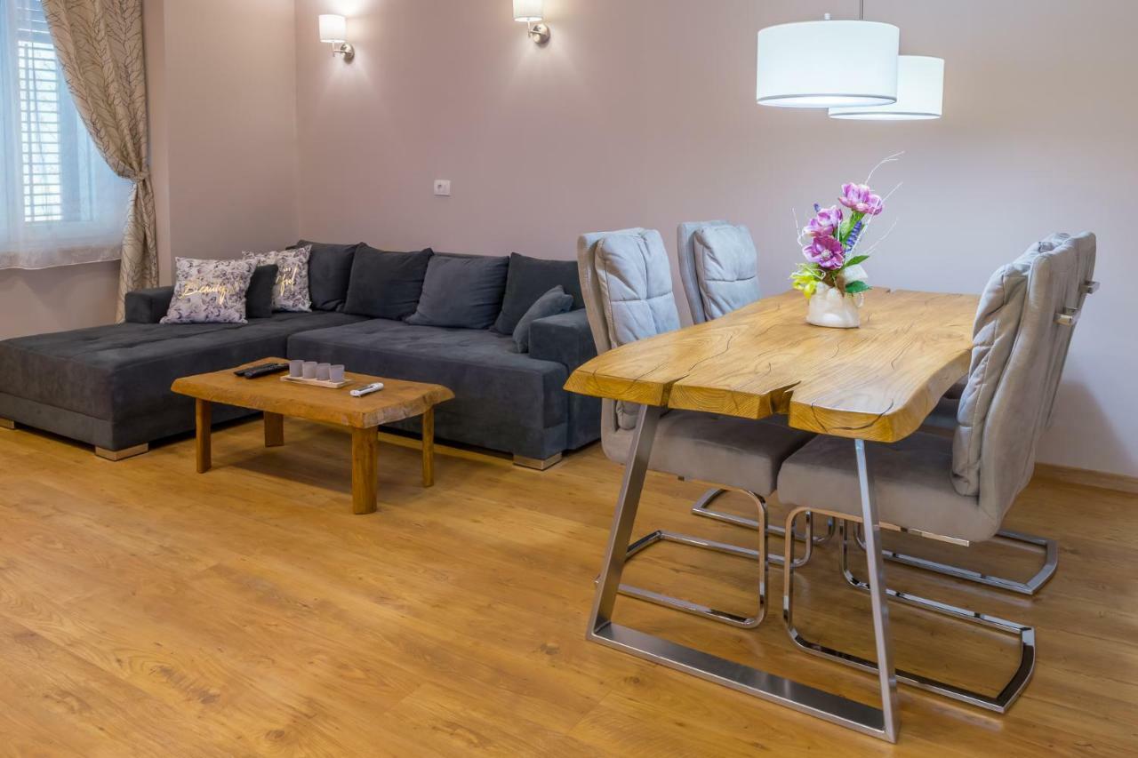 Fiumanka Lux Apartman Fiume Kültér fotó